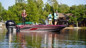 starboard side people standing fishing